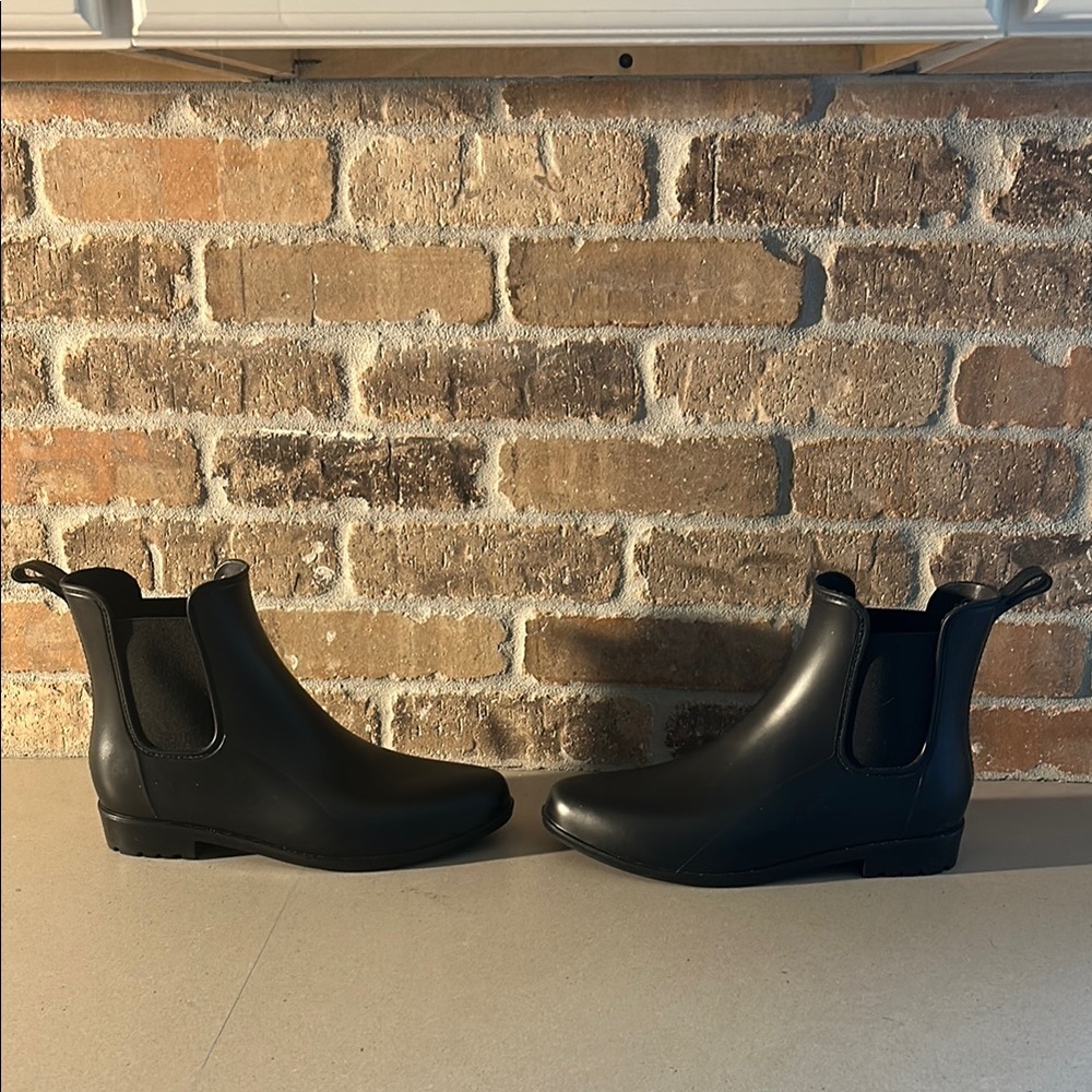 a new day Black Chelsea Ankle Boots Sz 8W EUC - Picture 6 of 11